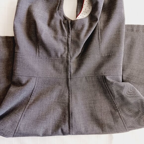 H&M Grey Fit & Flair Scoop Neck Dress Burgundy Polka Dot Lining Size 8 - Picture 11 of 14